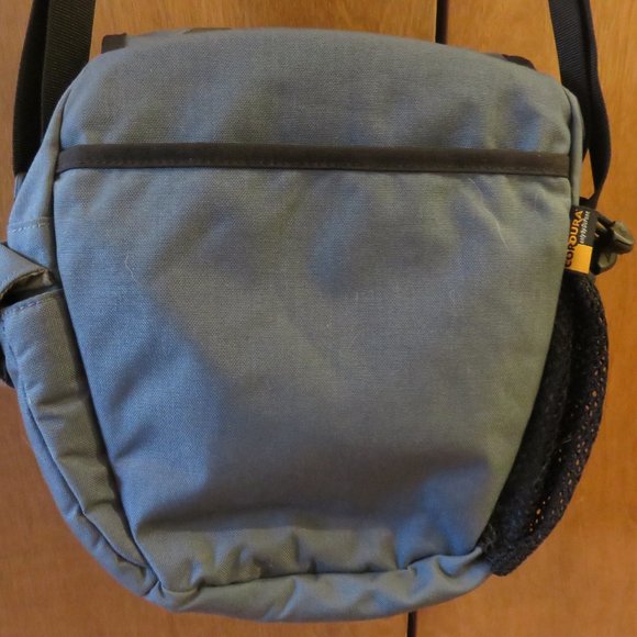 EMS blue/black crossbody medium travel bag, nwot - Picture 3 of 10